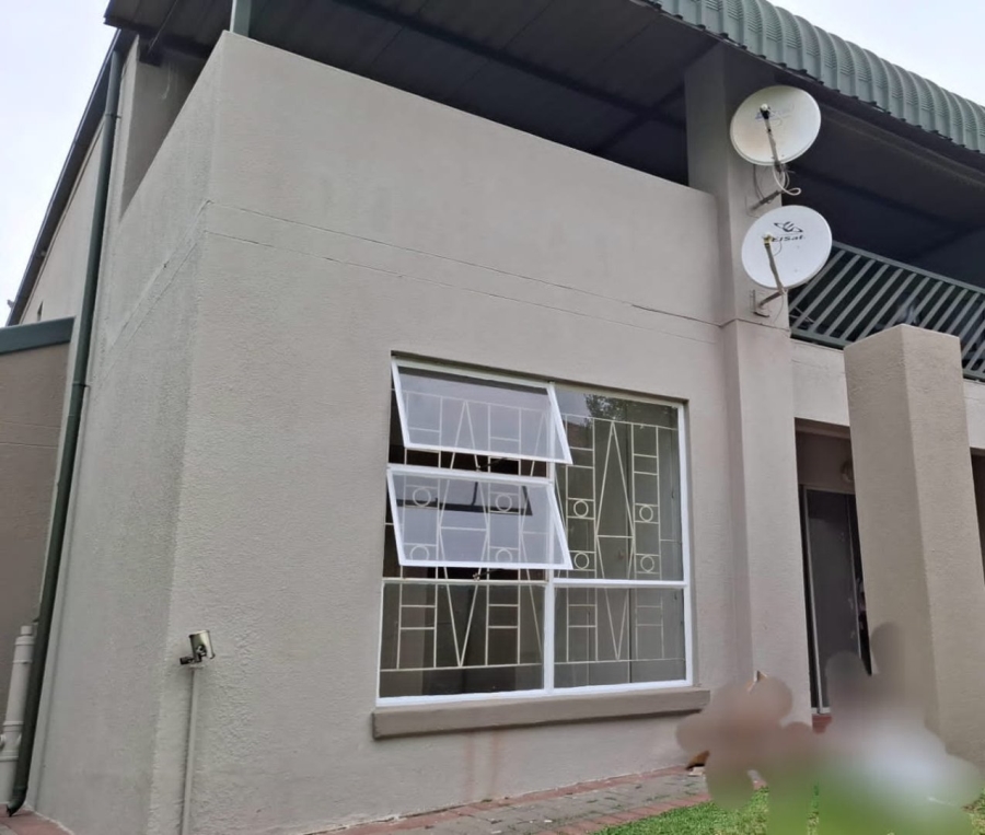 3 Bedroom Property for Sale in Safari Gardens North West